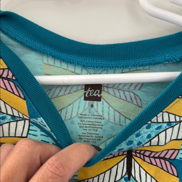 Tea Collection Colorful Leaf Pattern Top - Picture 2 of 3